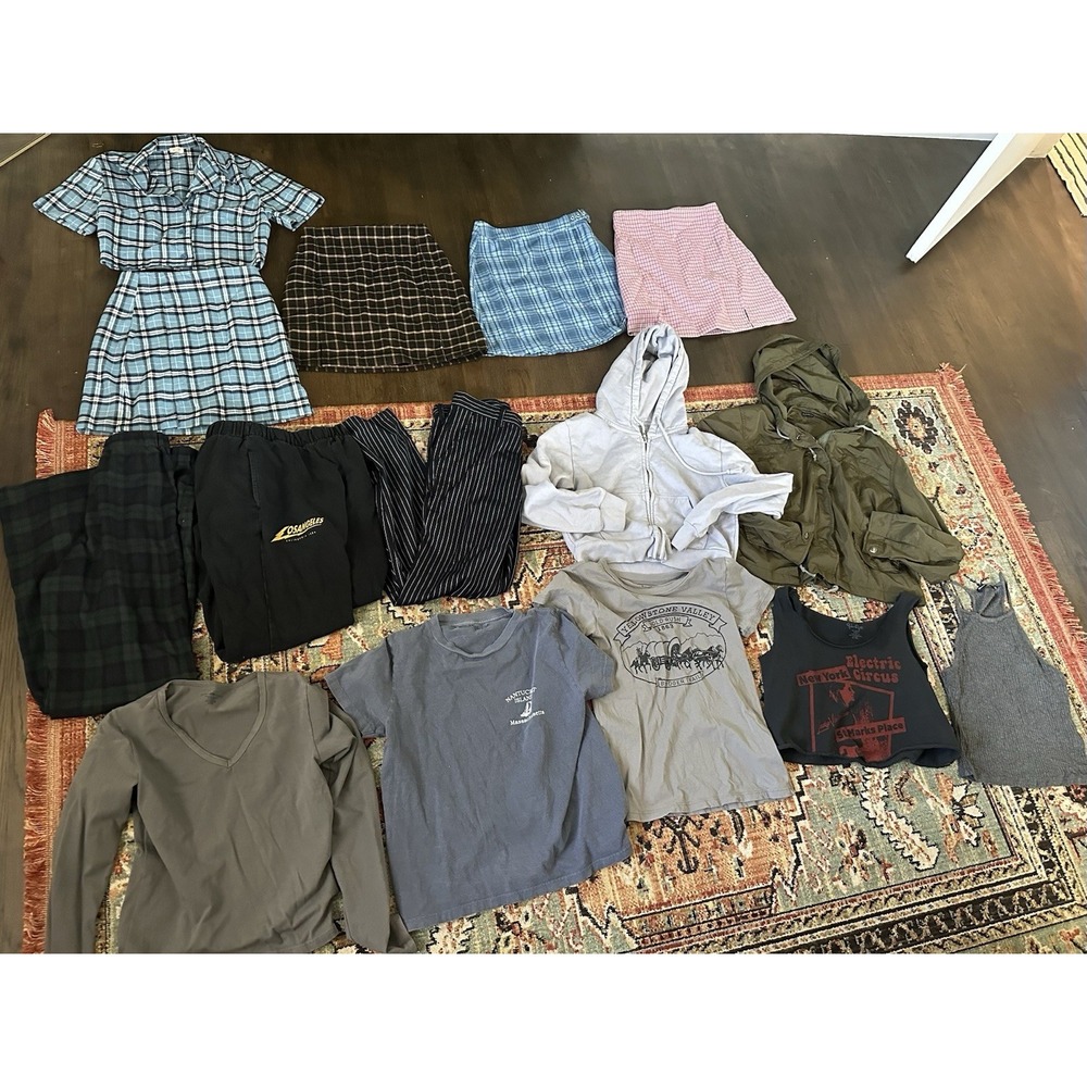 Brandy Melville John Galt California Orange County Girl Every Day Wear Lot 15